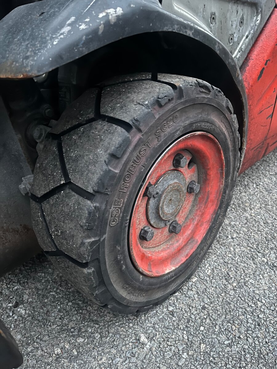 Vysokozdvižný vozík Linde E15-01 386 - 8