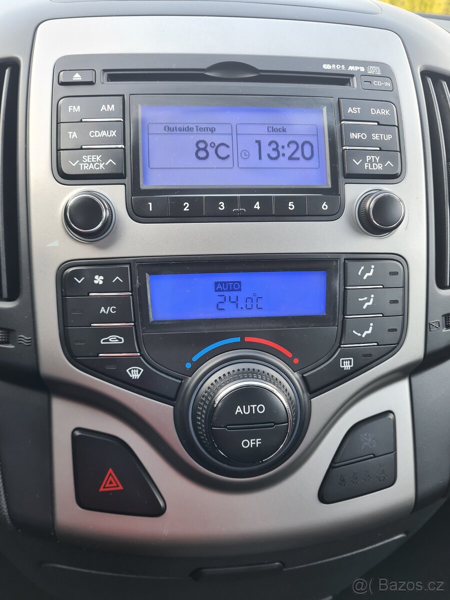 Hyundai i30 CW 1.4 i_80 kW - 8