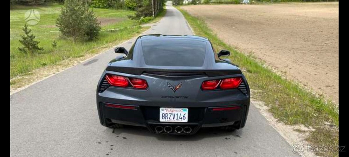 Chevrolet Corvette C7 Targa strecha luxusni stav - 8