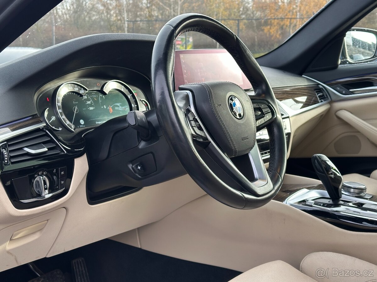 BMW 540 2019 - 8