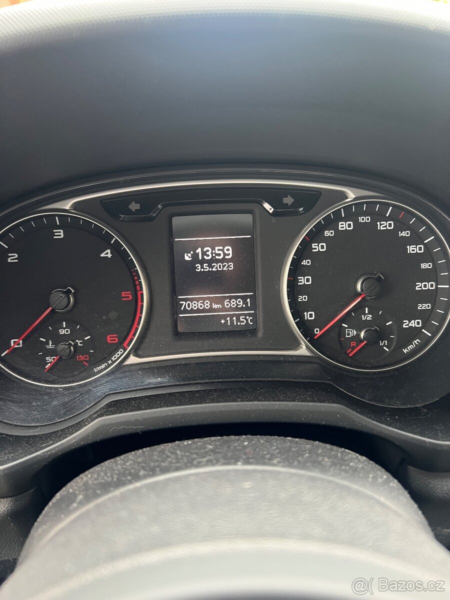 Audi a1 1.6 tdi DSG - 8