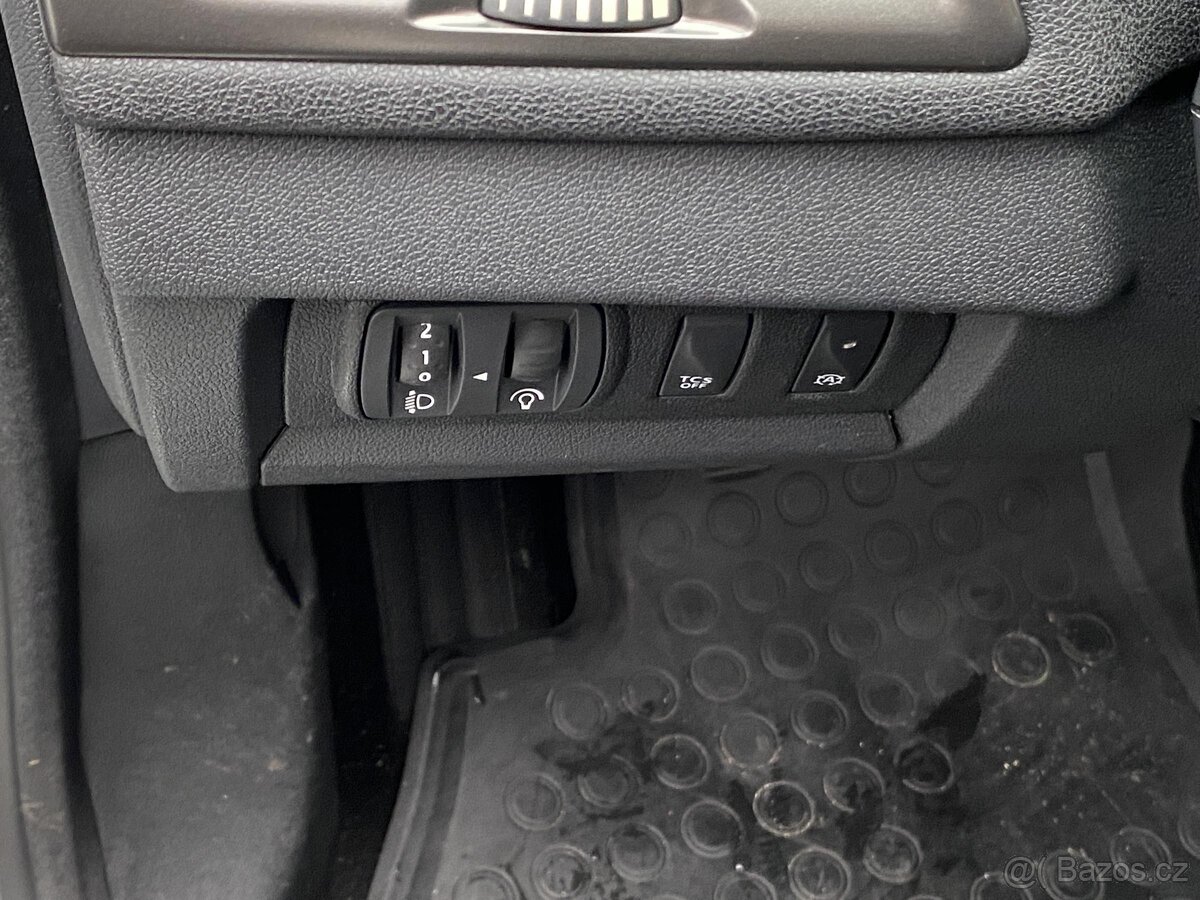 Renault Mégane 1.5 dCi , 70 kW nafta, 2016 - 8