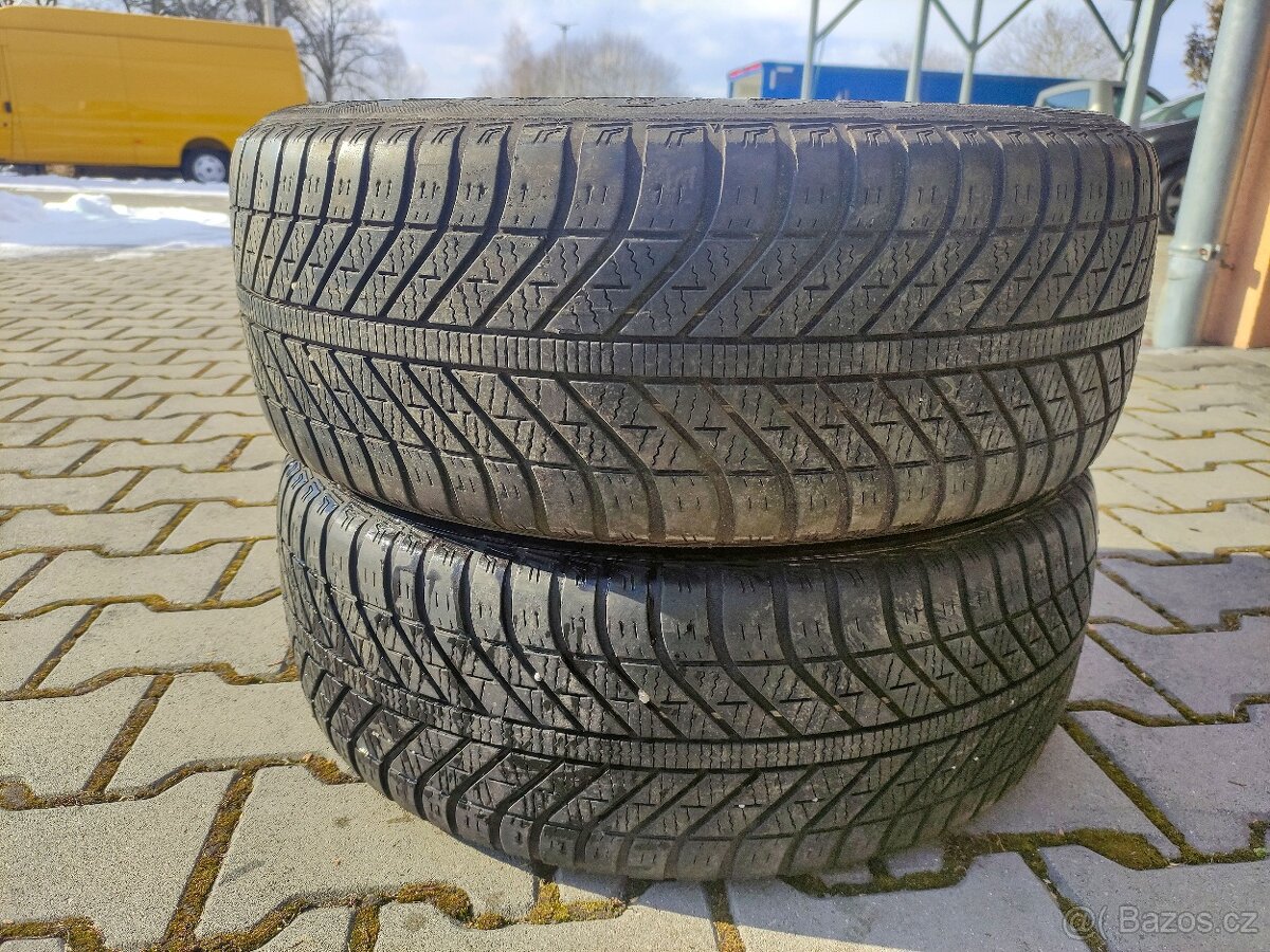 Celoroční pneu 205/55/16 profil 4.5mm. - 8