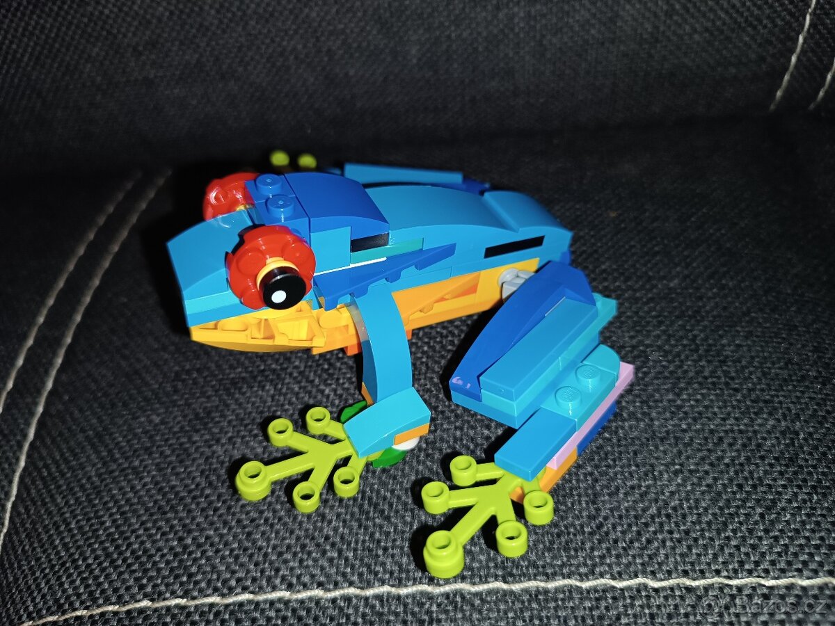 Lego Creator 31136 Exotický papoušek - 8