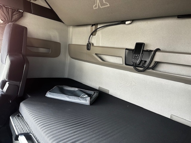 MAN TGX 18.470 4X2 LL SA - 8