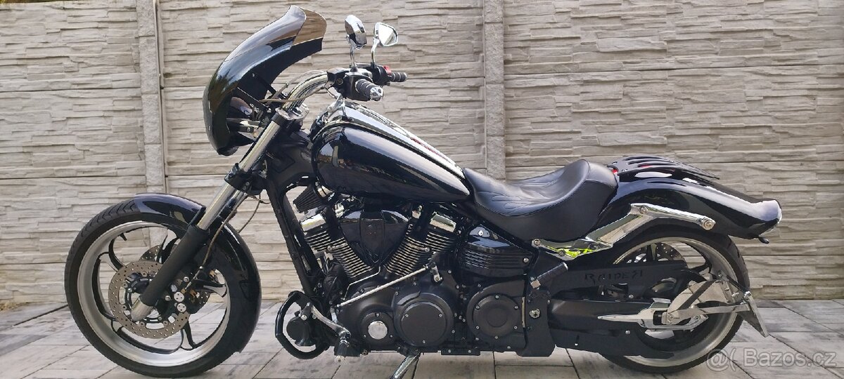 Yamaha raider xv 1900 - 8