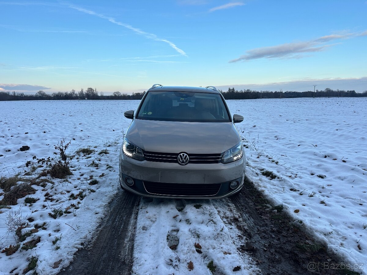 VW Touran 2,0 TDI 103 KW XENONY - 8