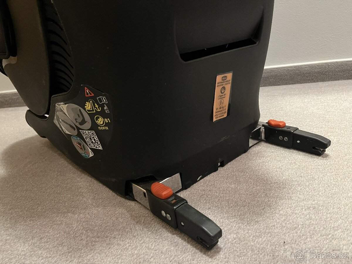 Dětská autosedačka - Chicco - 9 až 18 kg - 8