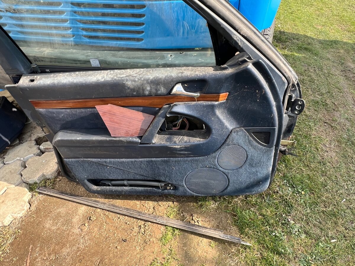 Mercedes Benz mamut W140 díly - 8