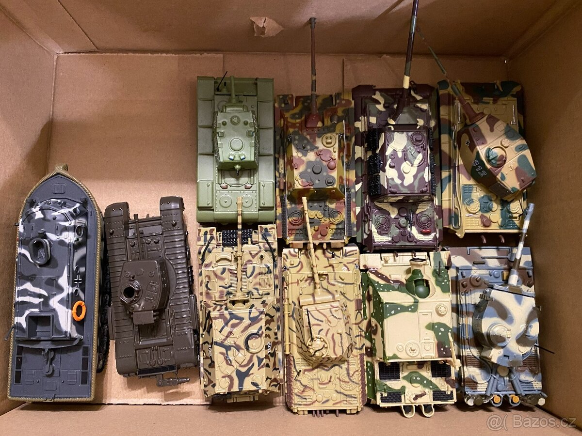 Sbírka modelů tanků a bojové techniky - 8