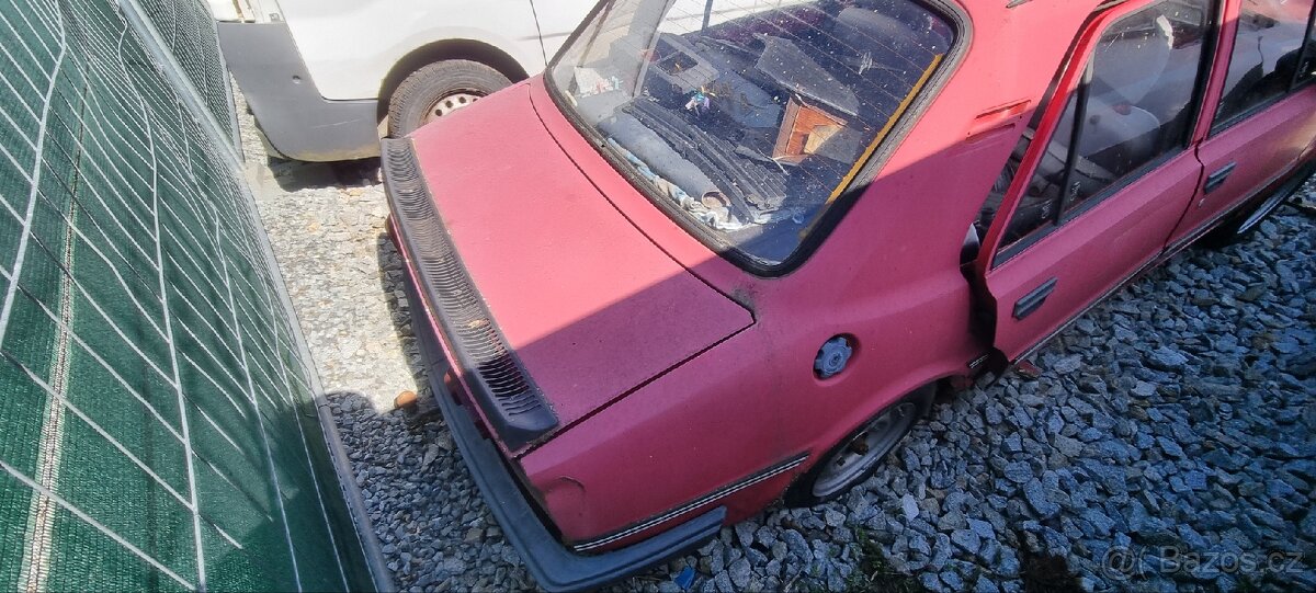 Škoda 120L - Náhrádní díly - 8