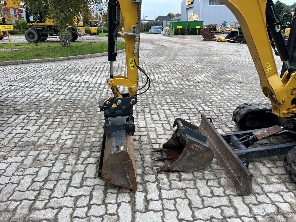 Prodám minibagr CAT 301.8 - 8