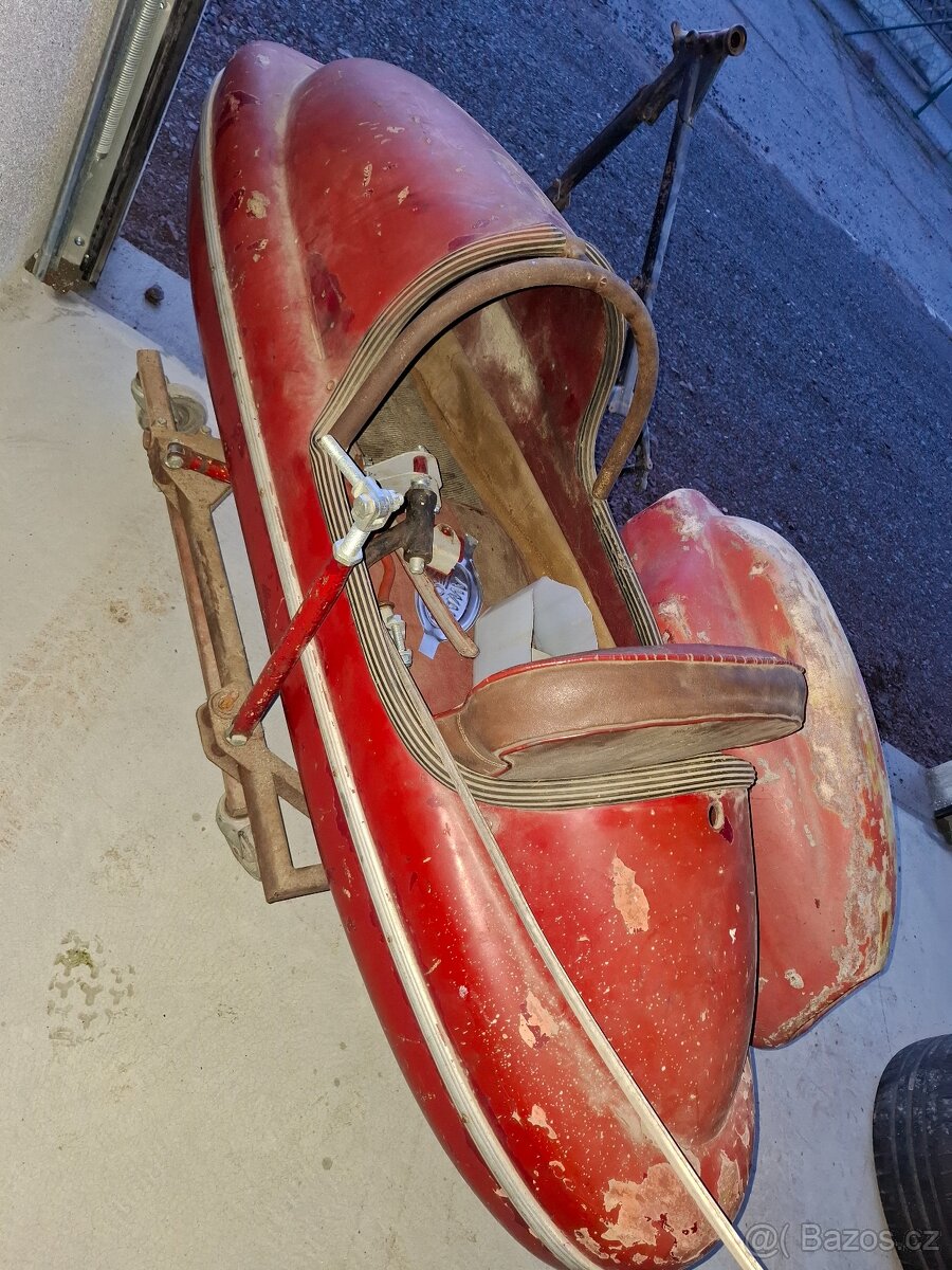 Jawa 250/353 velorex 560 - 8