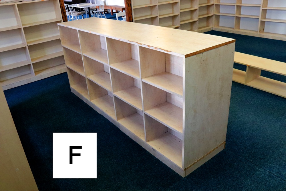 Dřevěné regály, dětský herní kout - prodej - 8