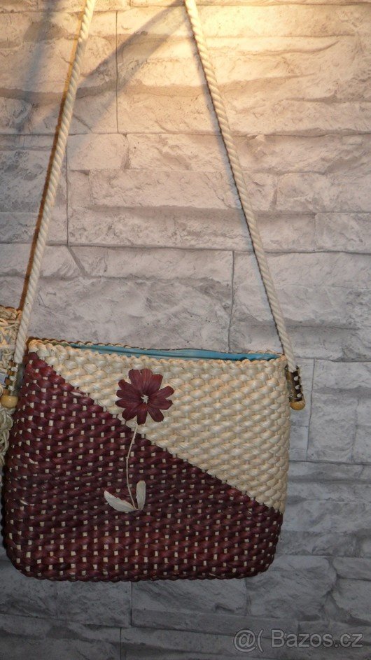 Kabelky a tašky,peněženky nošené i nové - 8