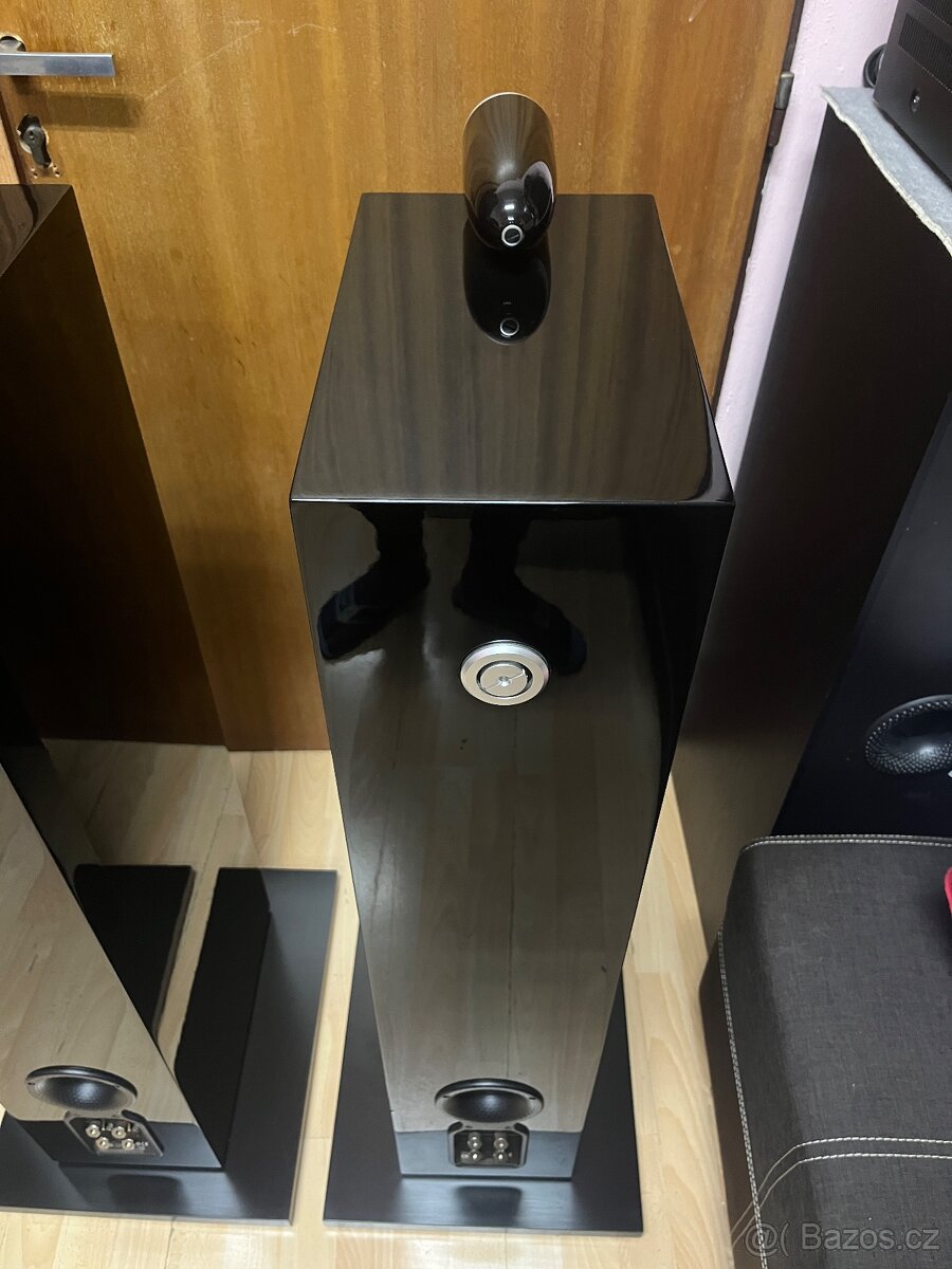 B&w Bowers & Wilkins - 8