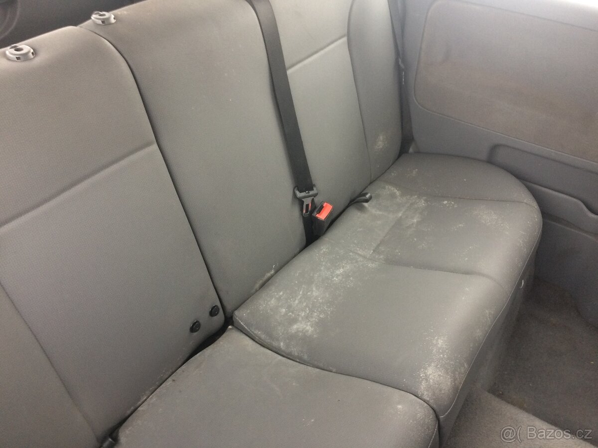 Opel combo 1.7dti 5.míst - 8