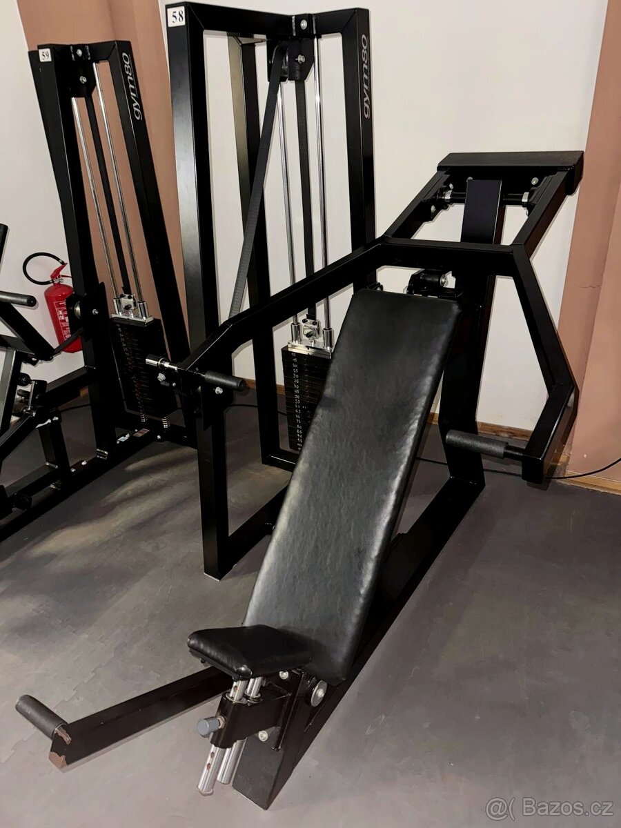 Fitness stroje - zařízení z fitness centra - 8