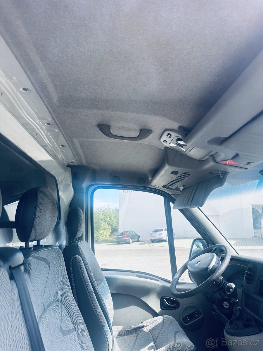 Renault Master VU 2,5dci 74kw/100 k L1H1P2 Furgon Confor - 8