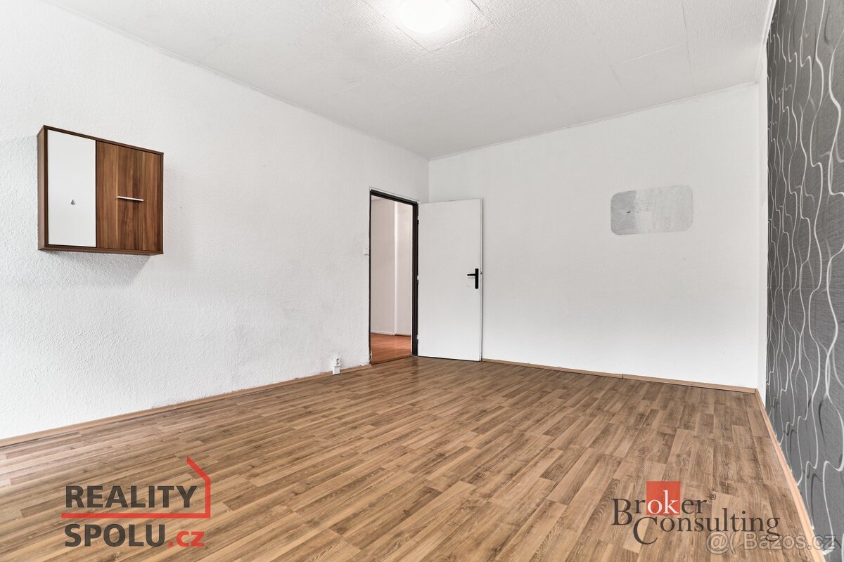 Pronájem, byty/3+1, 62 m2, Družstevní 30, 35801 Kraslice, So - 8