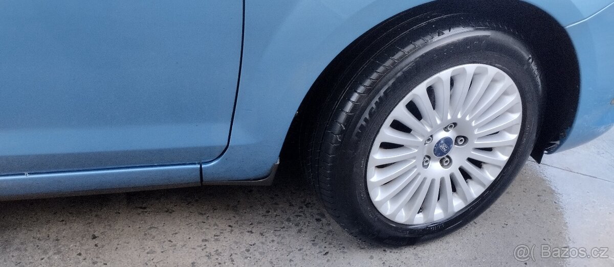 Ford Focus mk2 na náhradné díly - 8