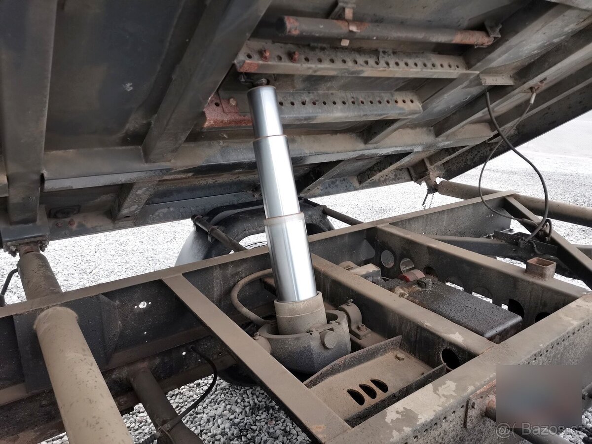 Iveco DAILY 35S12 3 STR.SKLÁPĚČ/ 7 MÍST/ TAŽNÉ 3,5T - 8