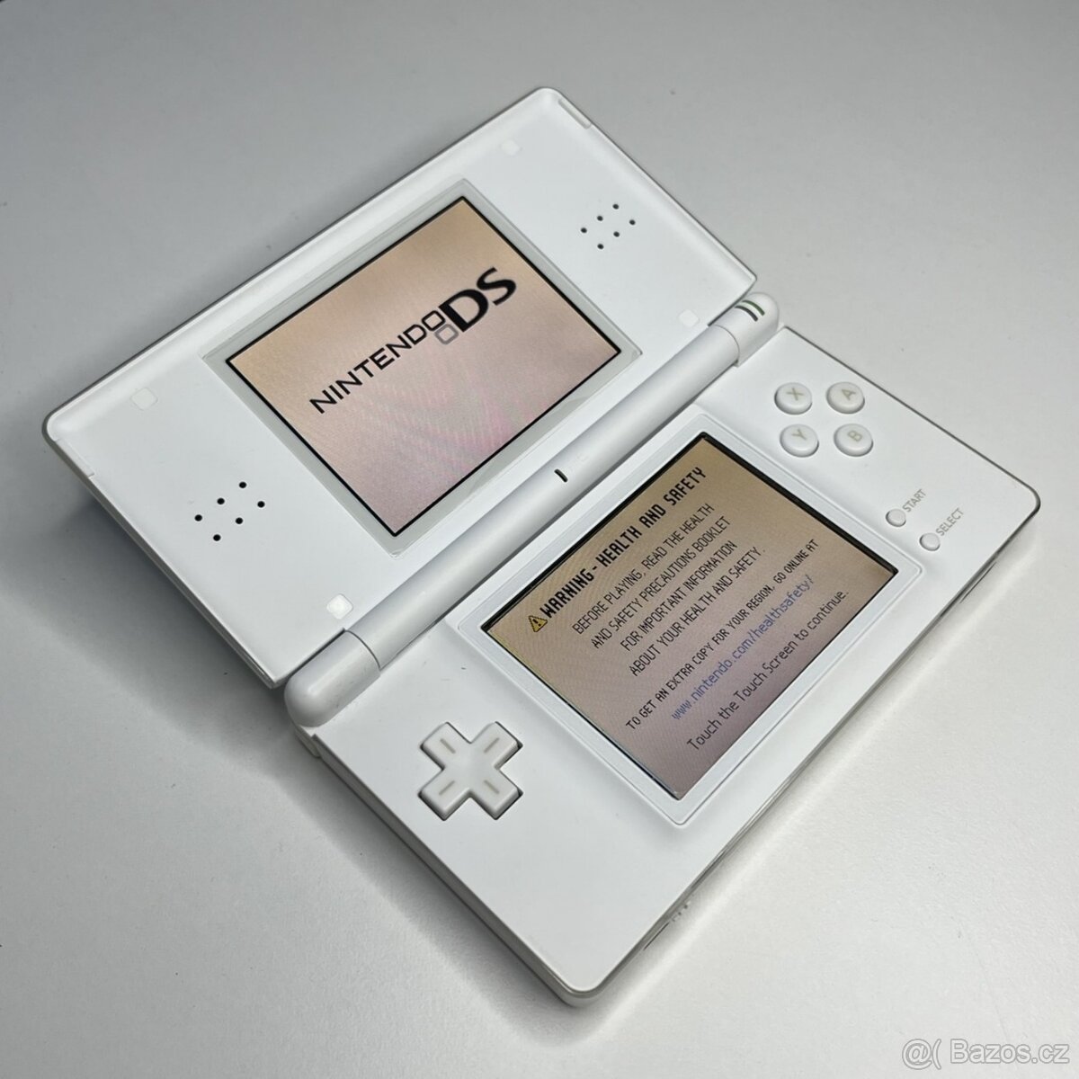 Nintendo DS Lite - Polar White - 8