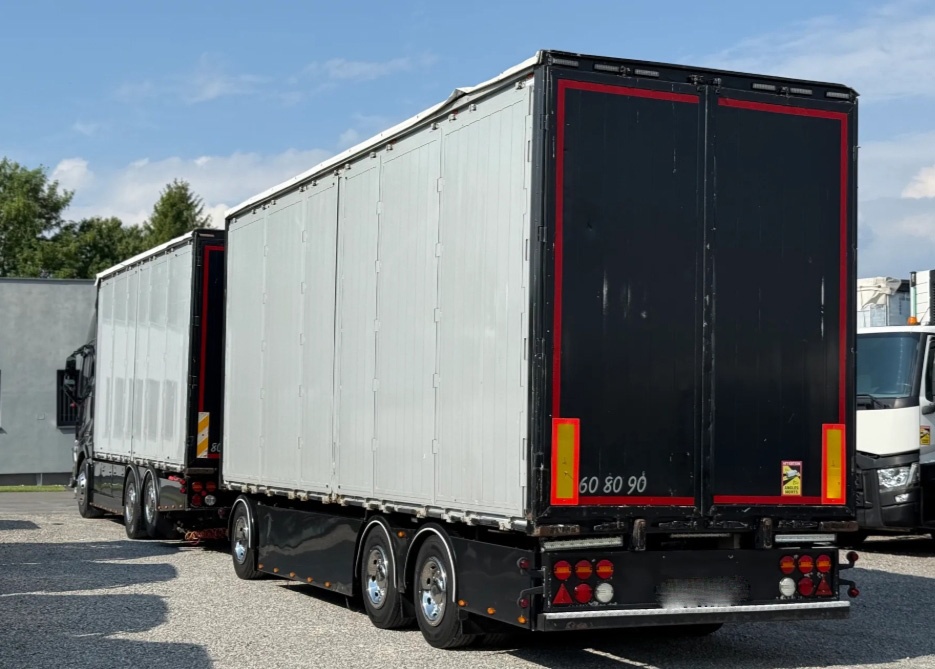 Volvo FH16 660 6x2 E6 - souprava skříň - 8