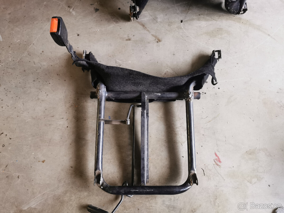 Recaro - 8