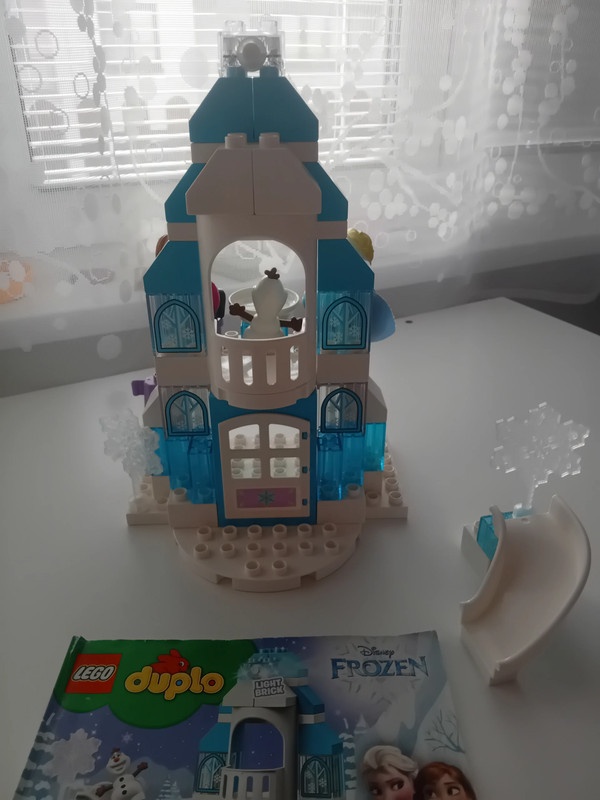 2135 - lego duplo 10899 Zámek z Ledového království - 8