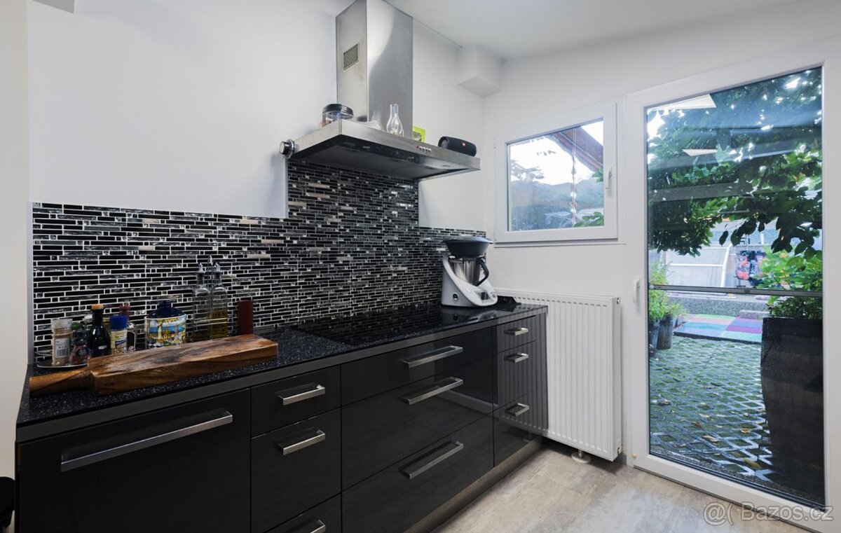 Prodej: ŘRD v Hostivicích u Prahy - 8