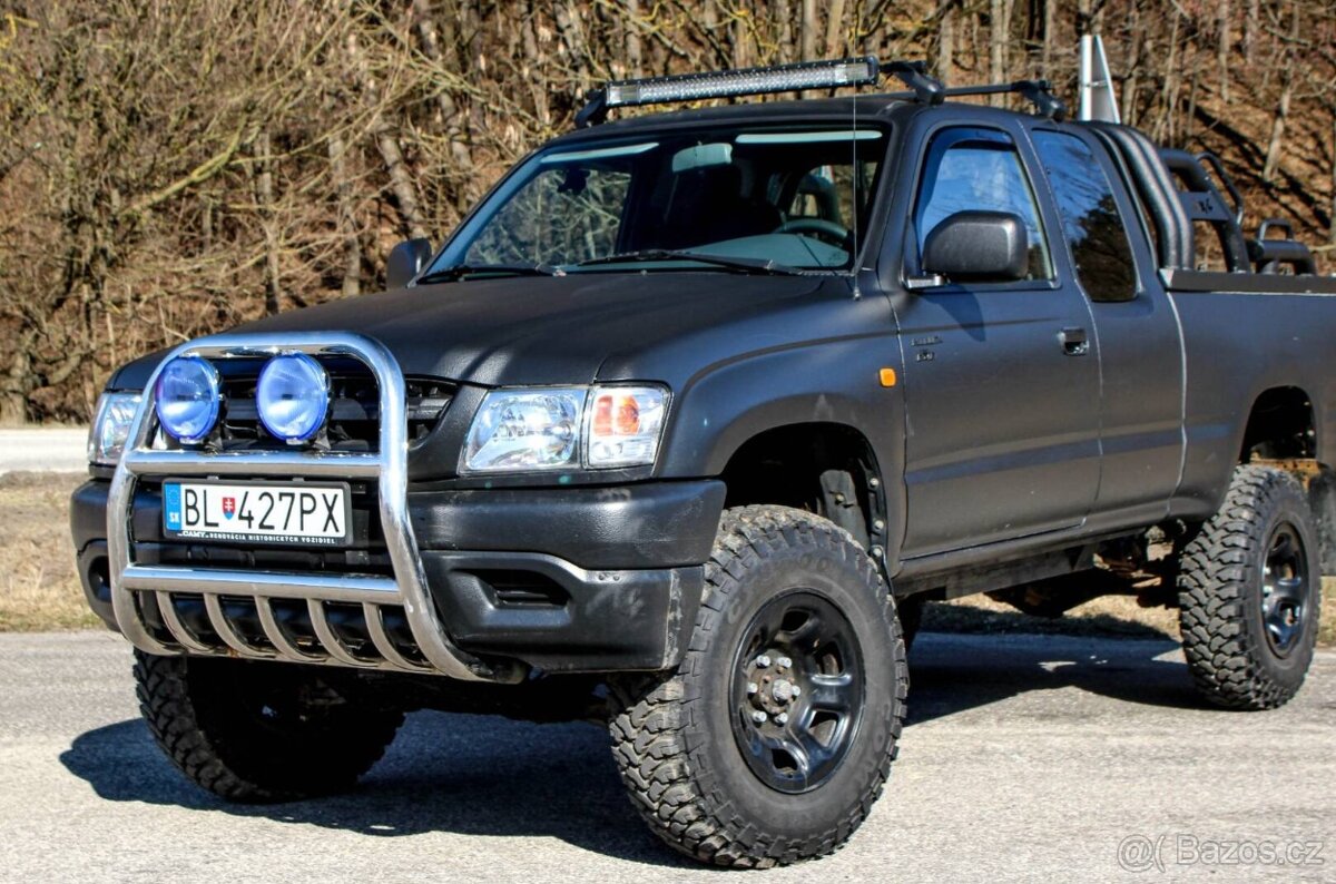 Toyota Hilux 2.5 D-4D Double Cab 4x4 - 8