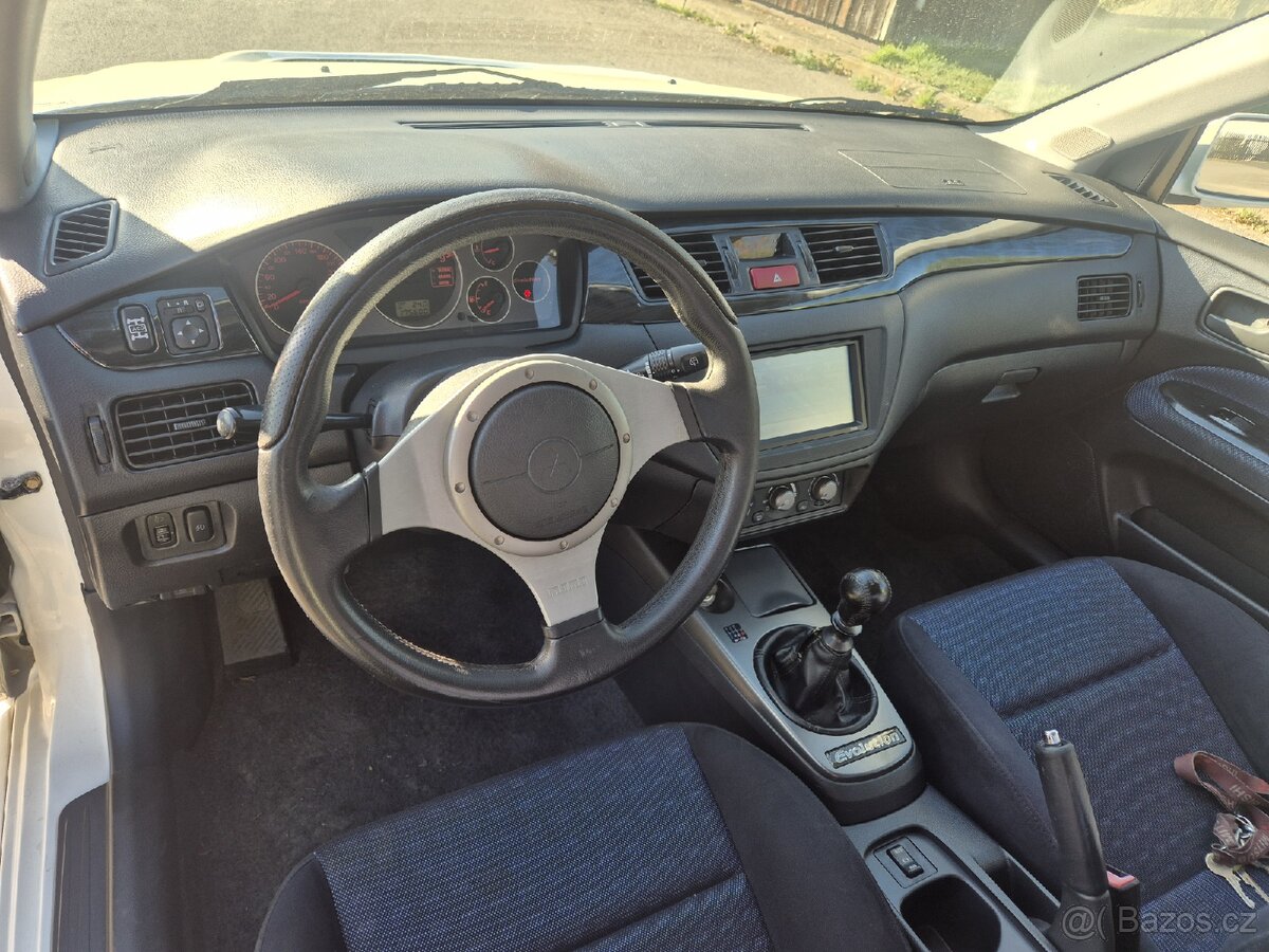 Mitsubishi lancer EVO 8 - 8