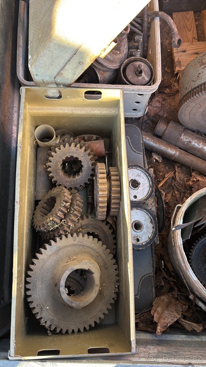 Náhradní díly Zetor 4011 - 8