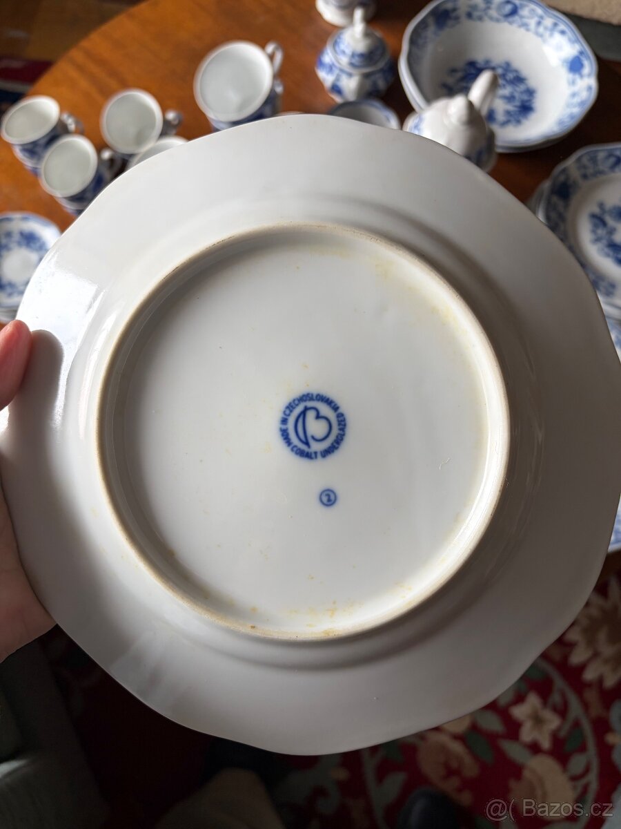 Jídelní servis “cibulák” - 8