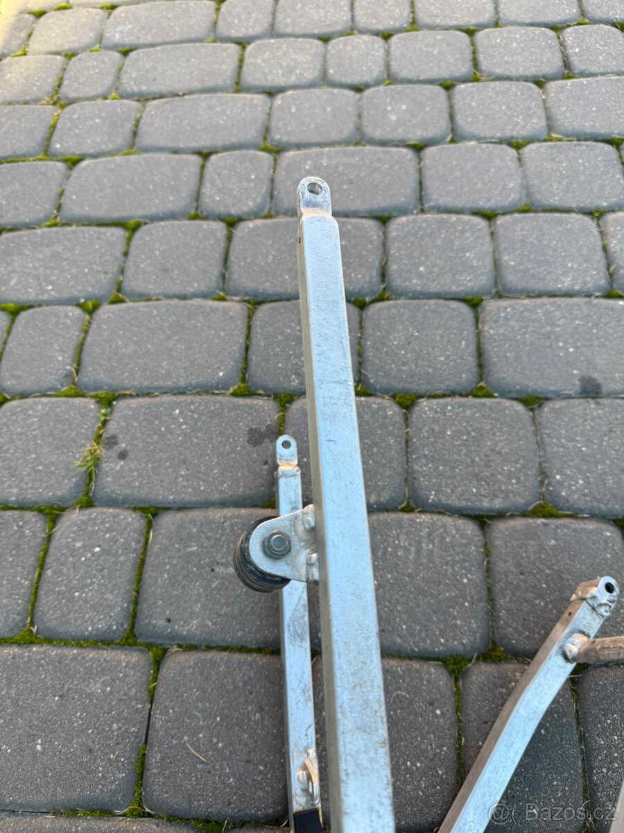 Zadní rám subframe zadní blatník Yamaha YZ 125 250 r 02-04 - 8