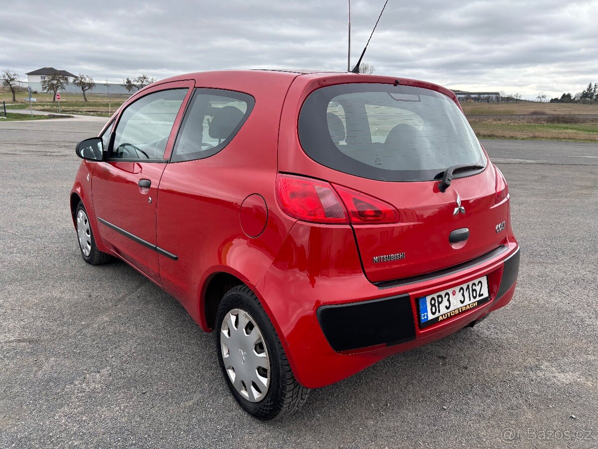 Mitsubishi Colt 1.1i - 8