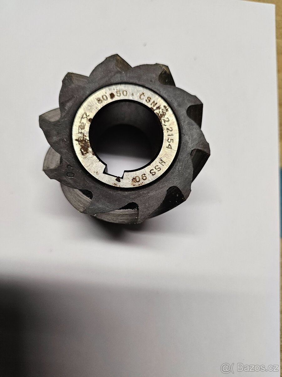 Fréza čelní nástrčná - 8