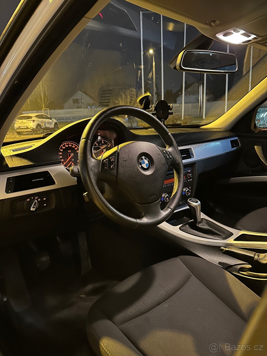 BMW E91 320d - 8