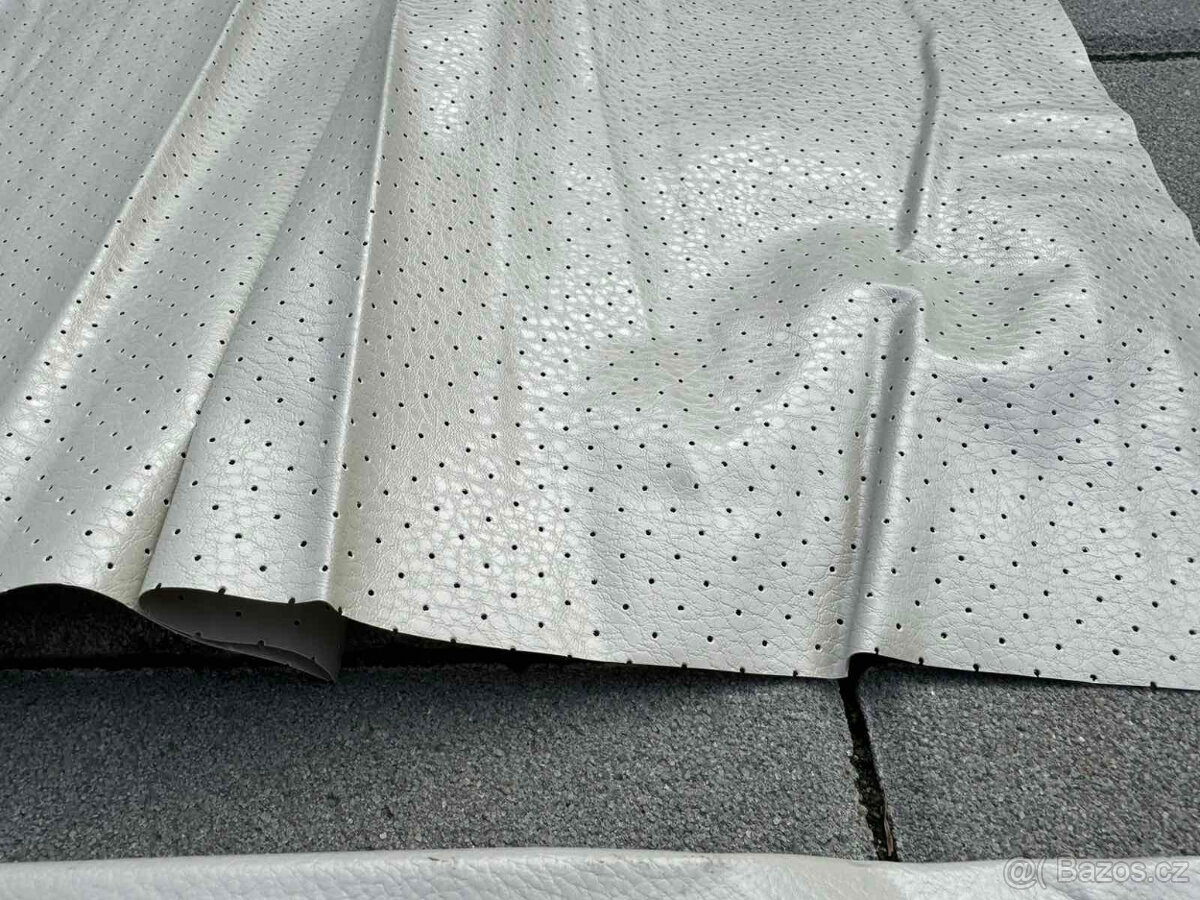 Lada Vaz Žiguli, stropnice nová, tel 608 445 411 - 8