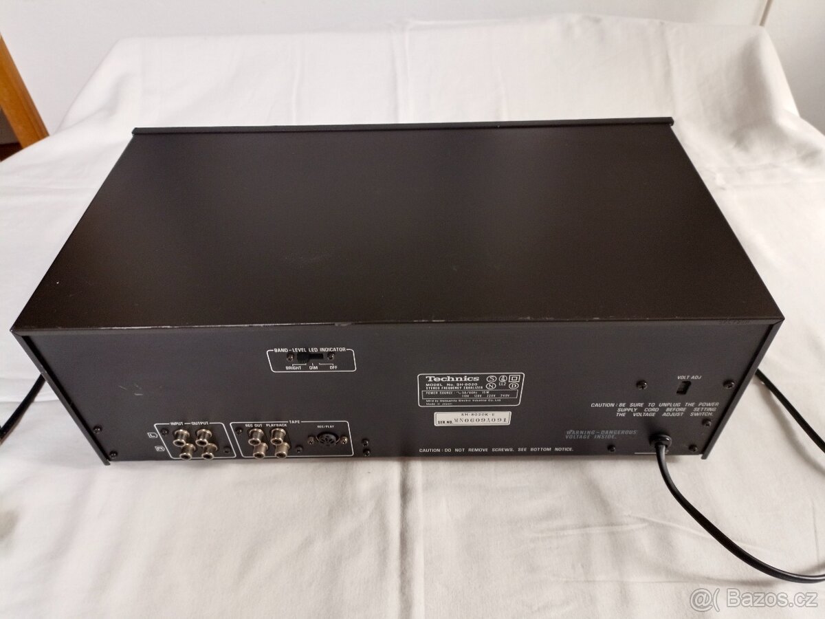 Equalizer Technics SH-8020 - 8
