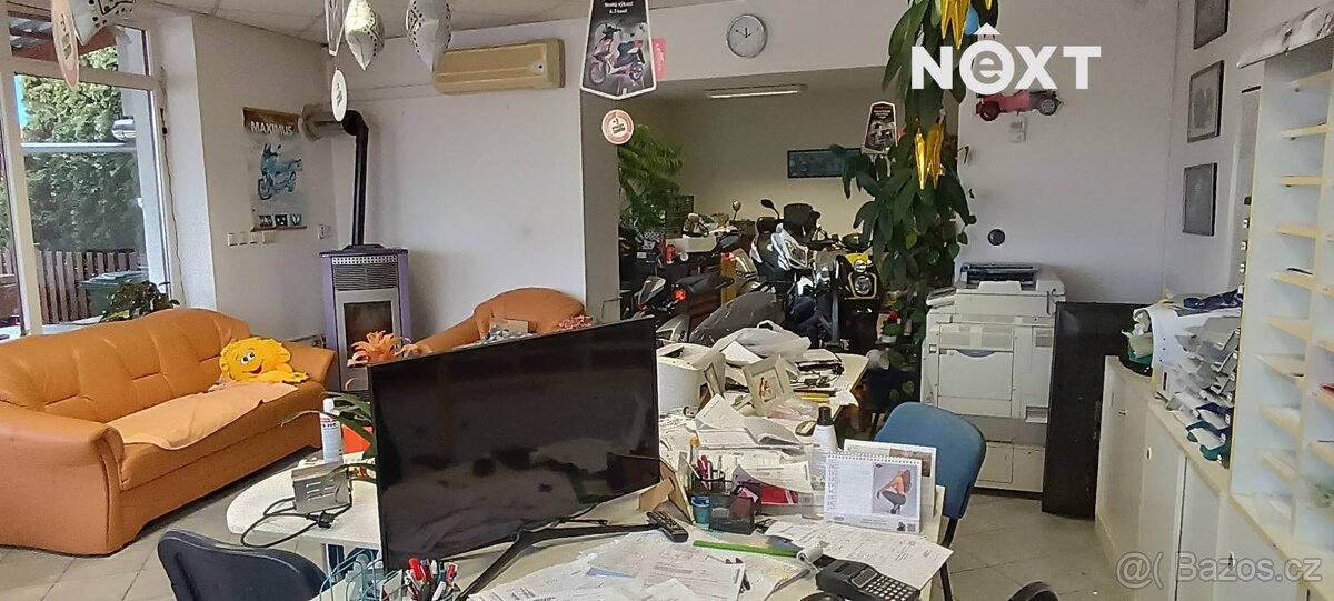 Pronájem komerční Obchodní prostory, 1 298㎡ - 8