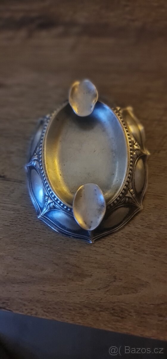 Starý popelník po babičce - 8