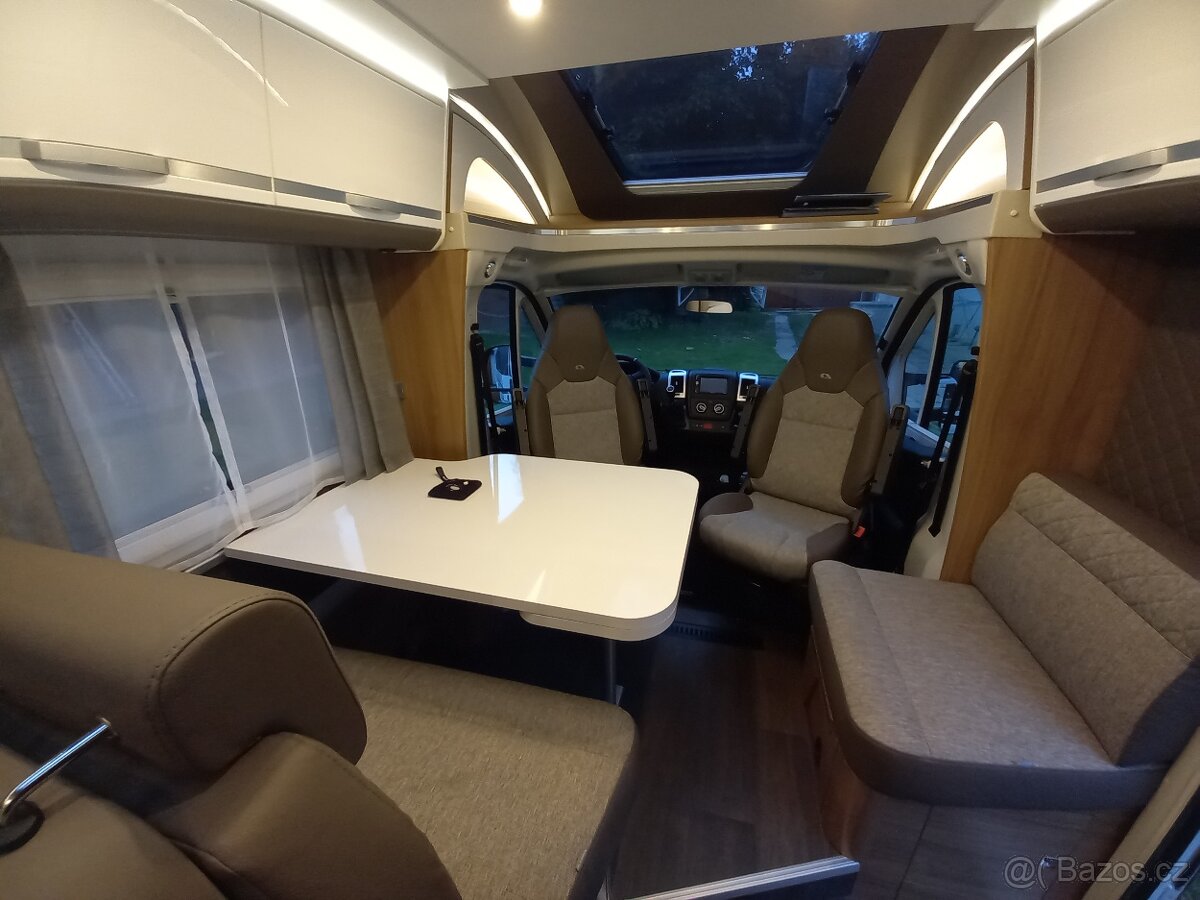 Prodám Adria Matrix 670SL,2,2 121kw,165PS - 8