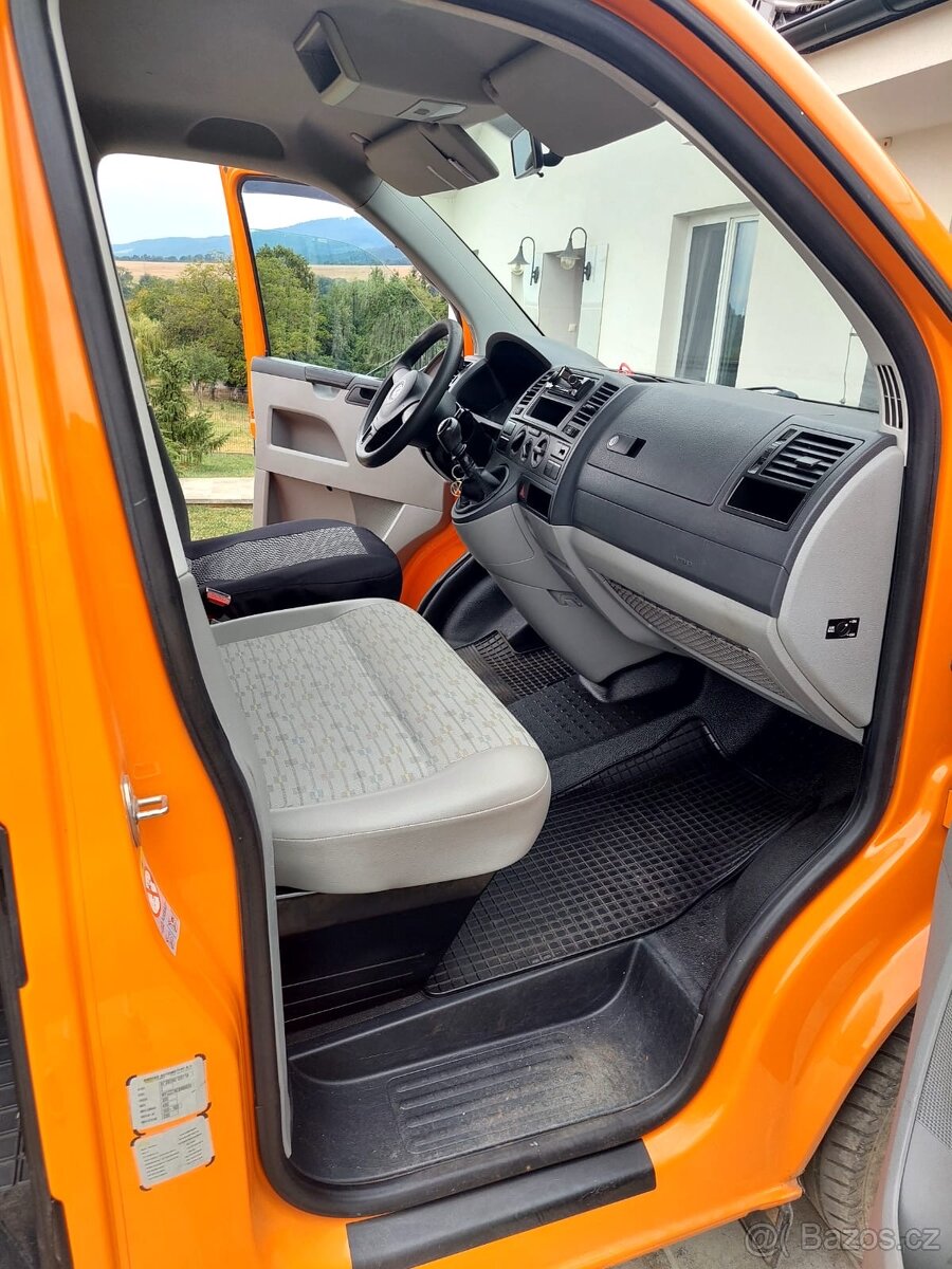 Transportér 2012 2.0 nafta - 8