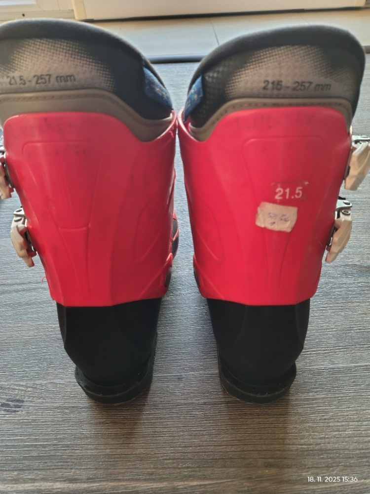 Dětské lyže Rossignol Xfigt, 100cm, + lyžáky a helma - 8