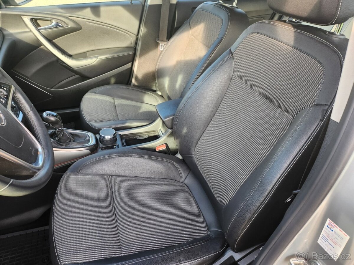 Opel Astra 1.4 16V - 8