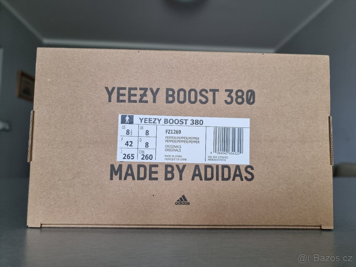 Adidas Yeezy 380 - 8
