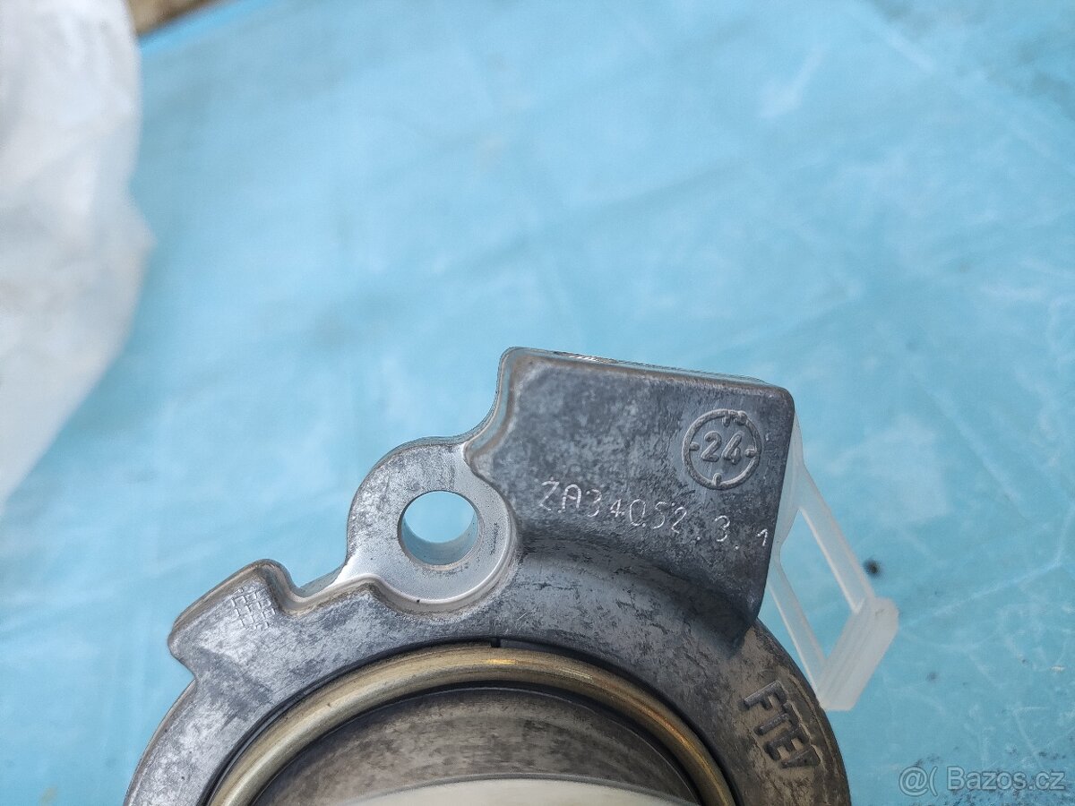 Opel Insignia - spojkove lozisko - 8