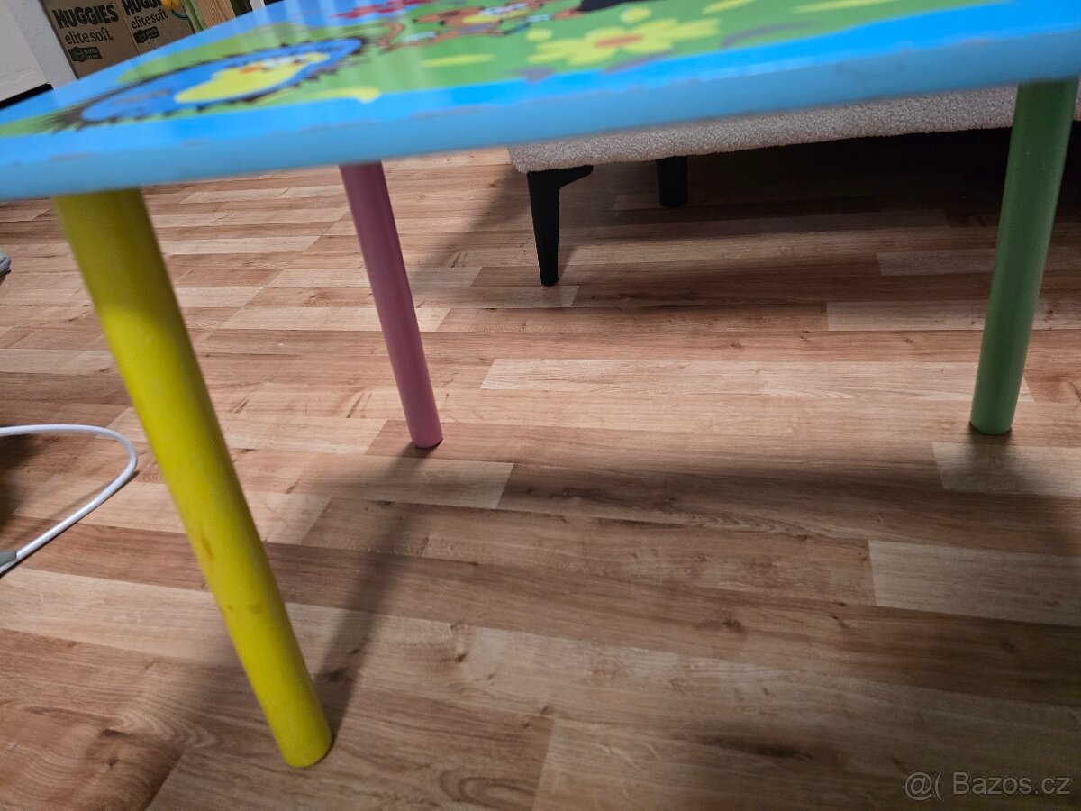 Stolek se židličkami - 8